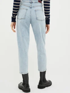 Barrel-leg jeans