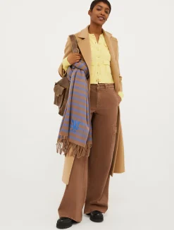 Cargo-pocket stretch-knit cardigan