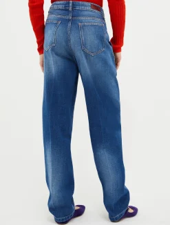 Carrot-fit stretch-denim jeans