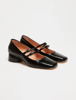 Crackled leather Mary Janes