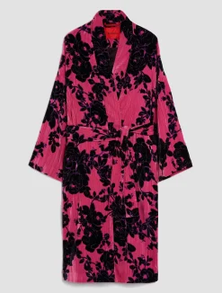 Crinkle-effect velvet coat