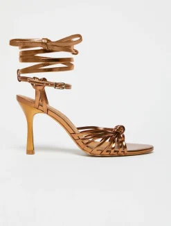 Detachable-strap laminated sandals