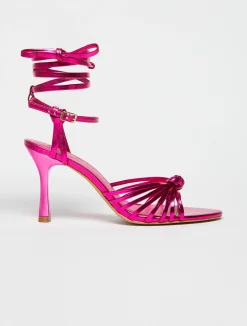 Detachable-strap laminated sandals