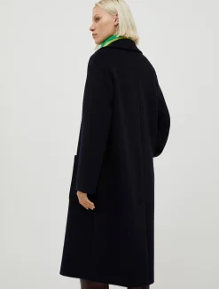 Double-faced broadcloth coat