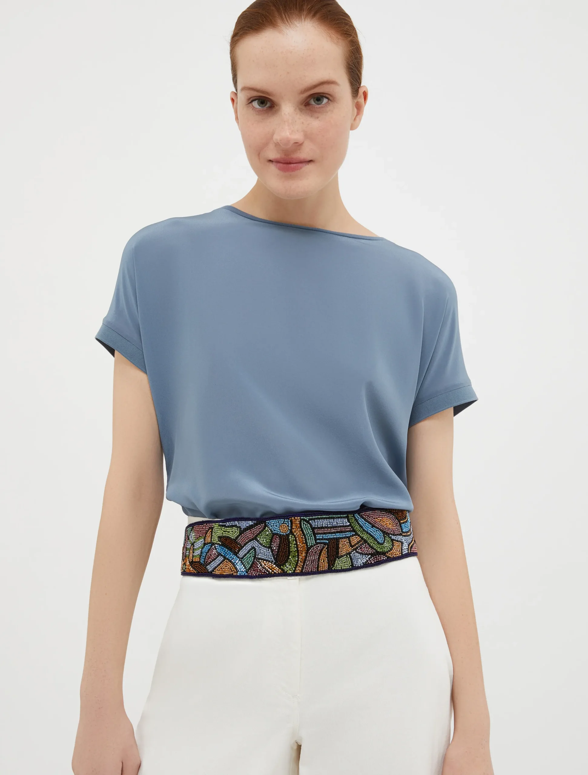 Embroidered with beads belt
