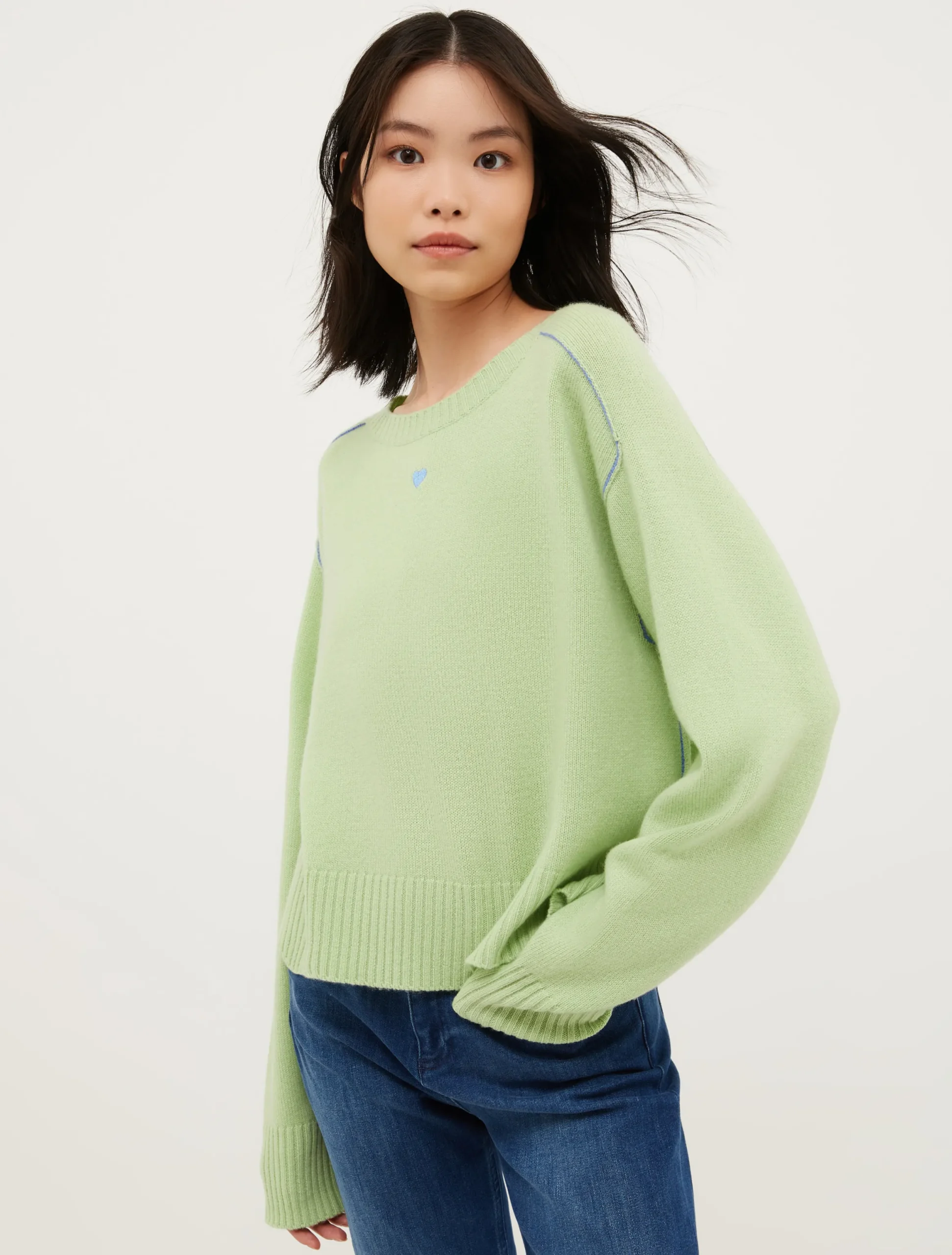 Heart-embroidered cashmere jumper