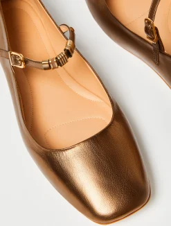 Laminated leather ballet flats