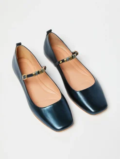 Laminated leather ballet flats