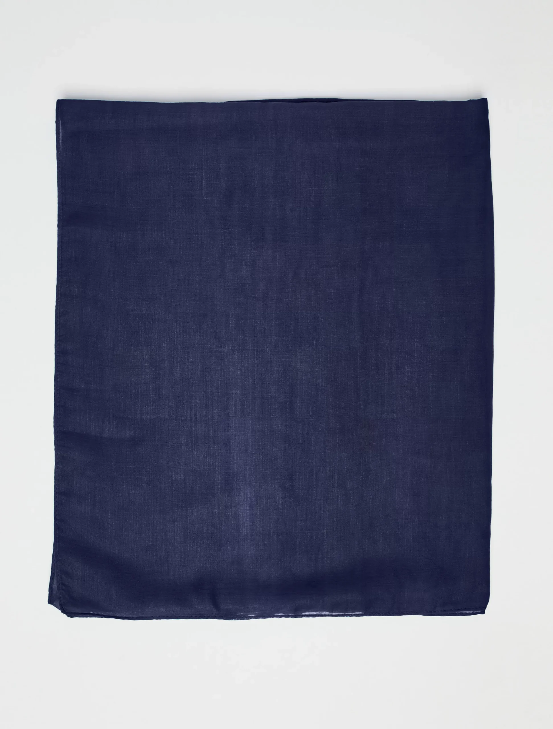 Large voile scarf