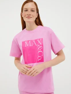 Logo-print T-shirt