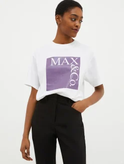 Logo-print T-shirt