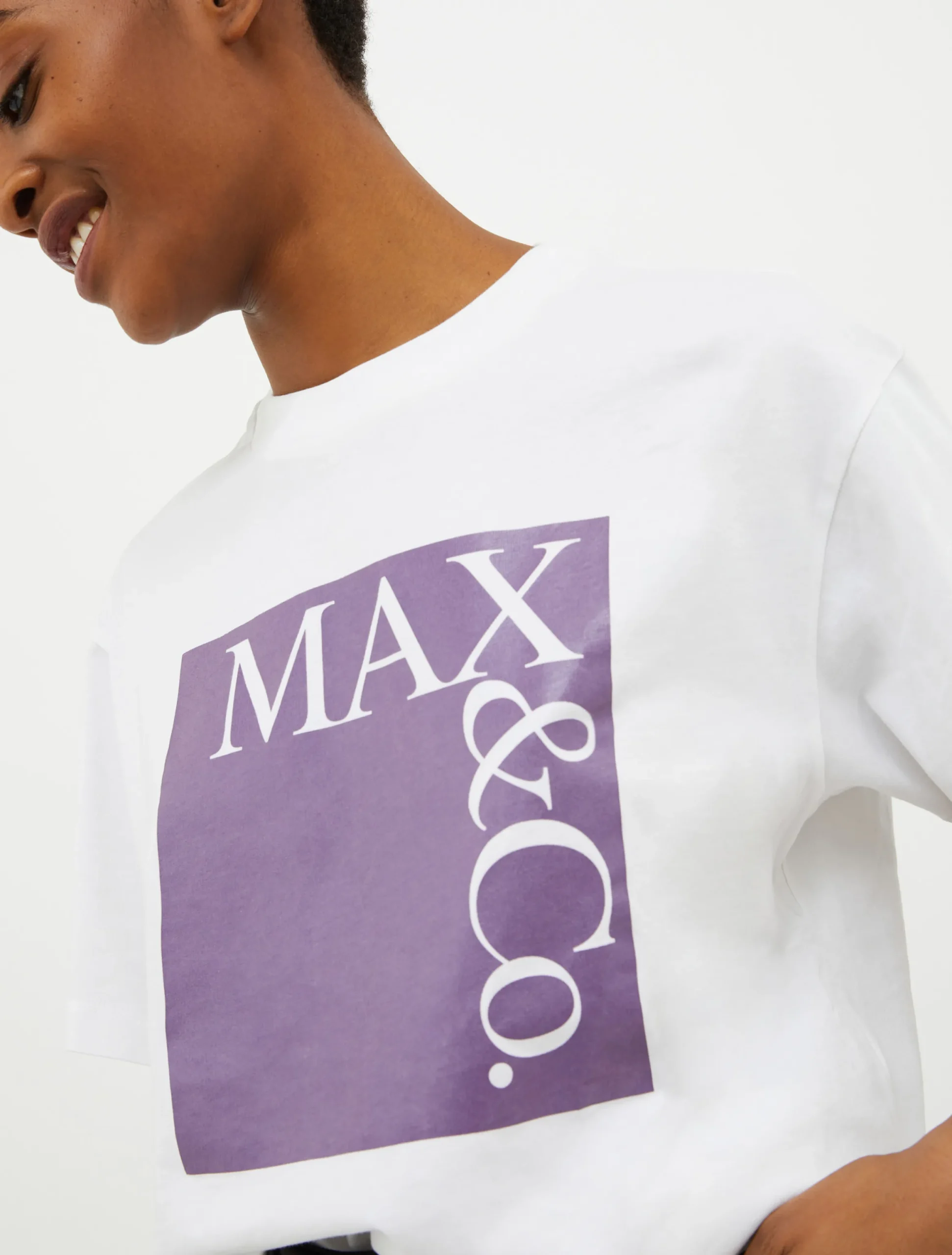 Logo-print T-shirt