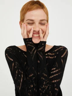 Open-knit patterned jumper