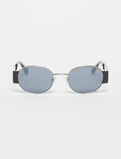 Oval metal glasses