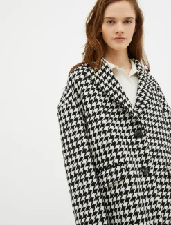 Oversized houndstooth coat