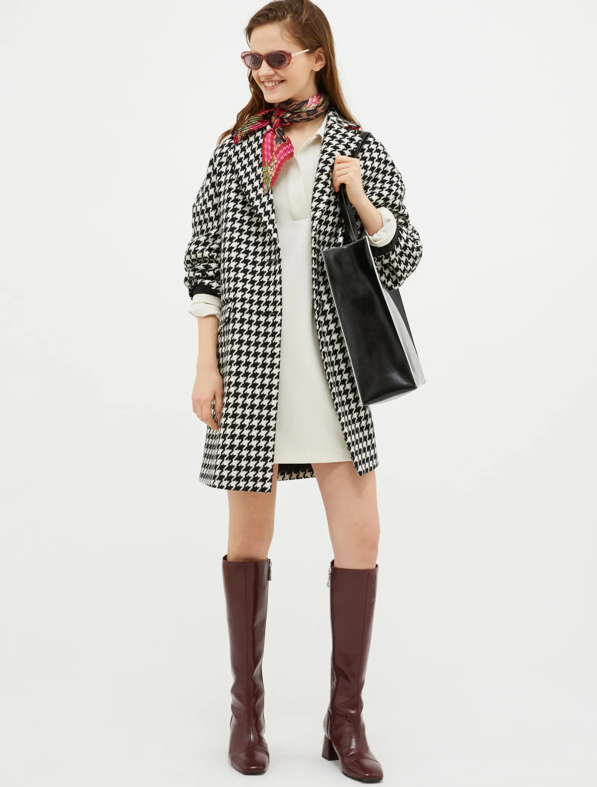Oversized houndstooth coat