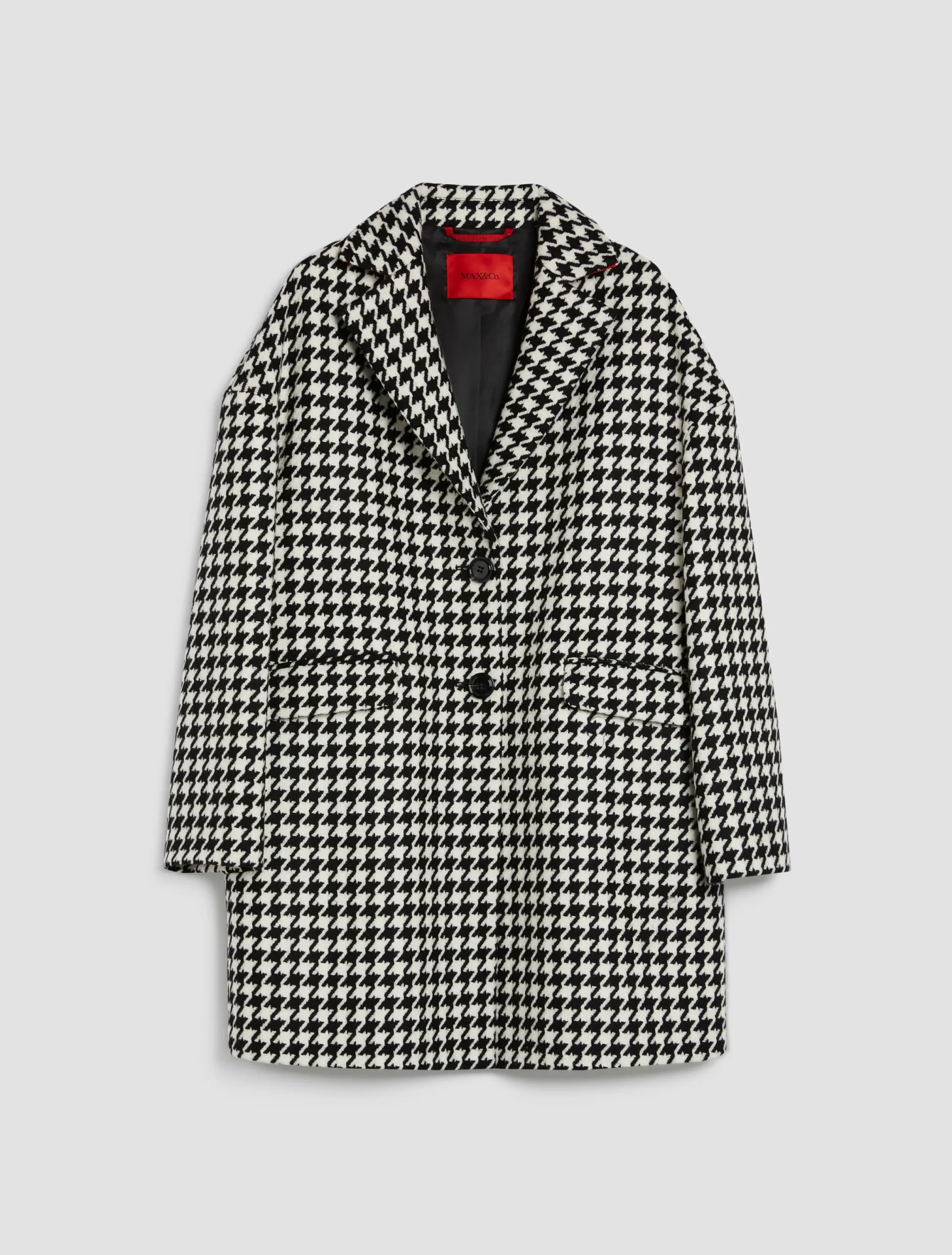 Oversized houndstooth coat