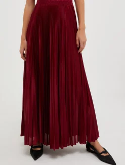 Pleated jersey skirt