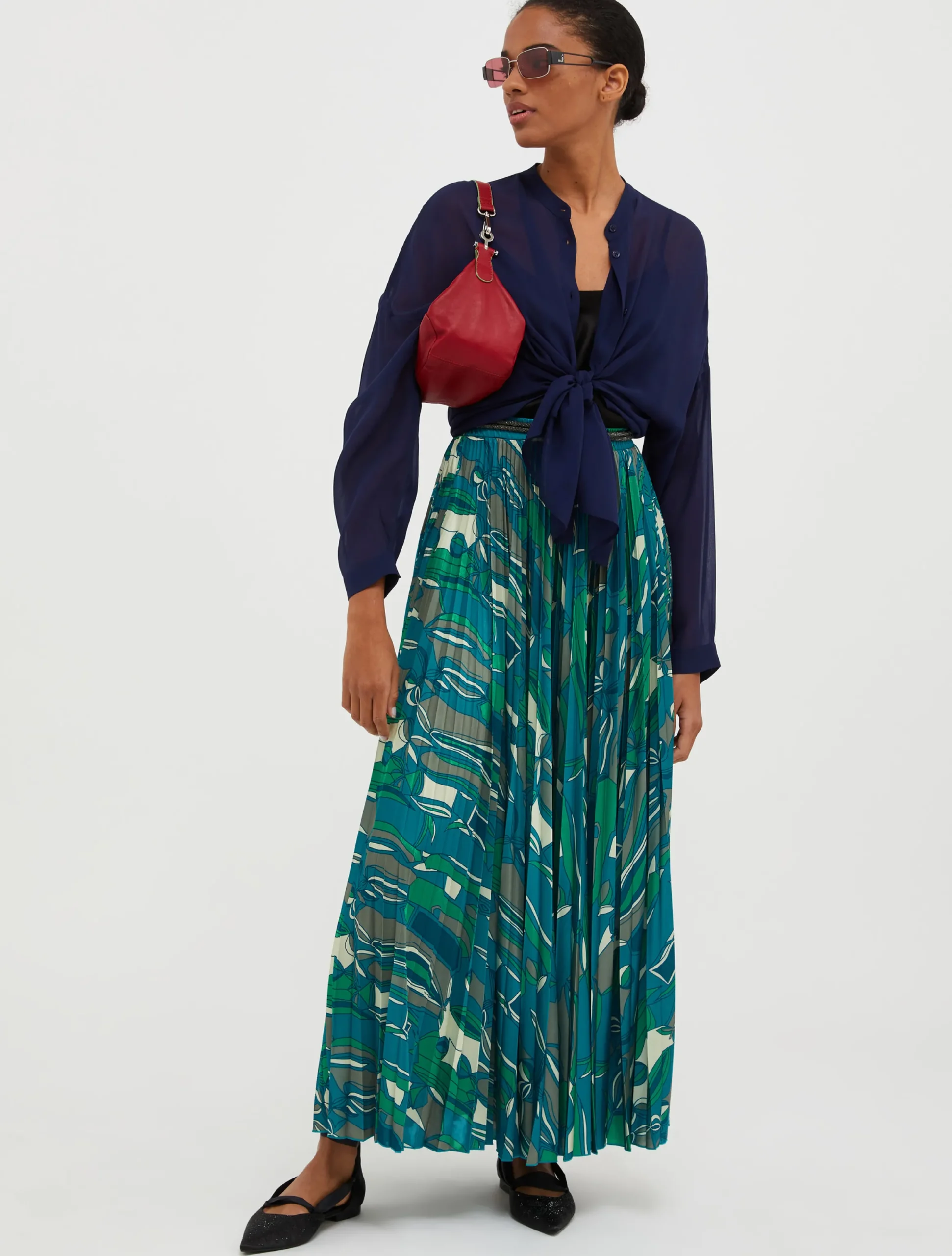 Pleated jersey skirt