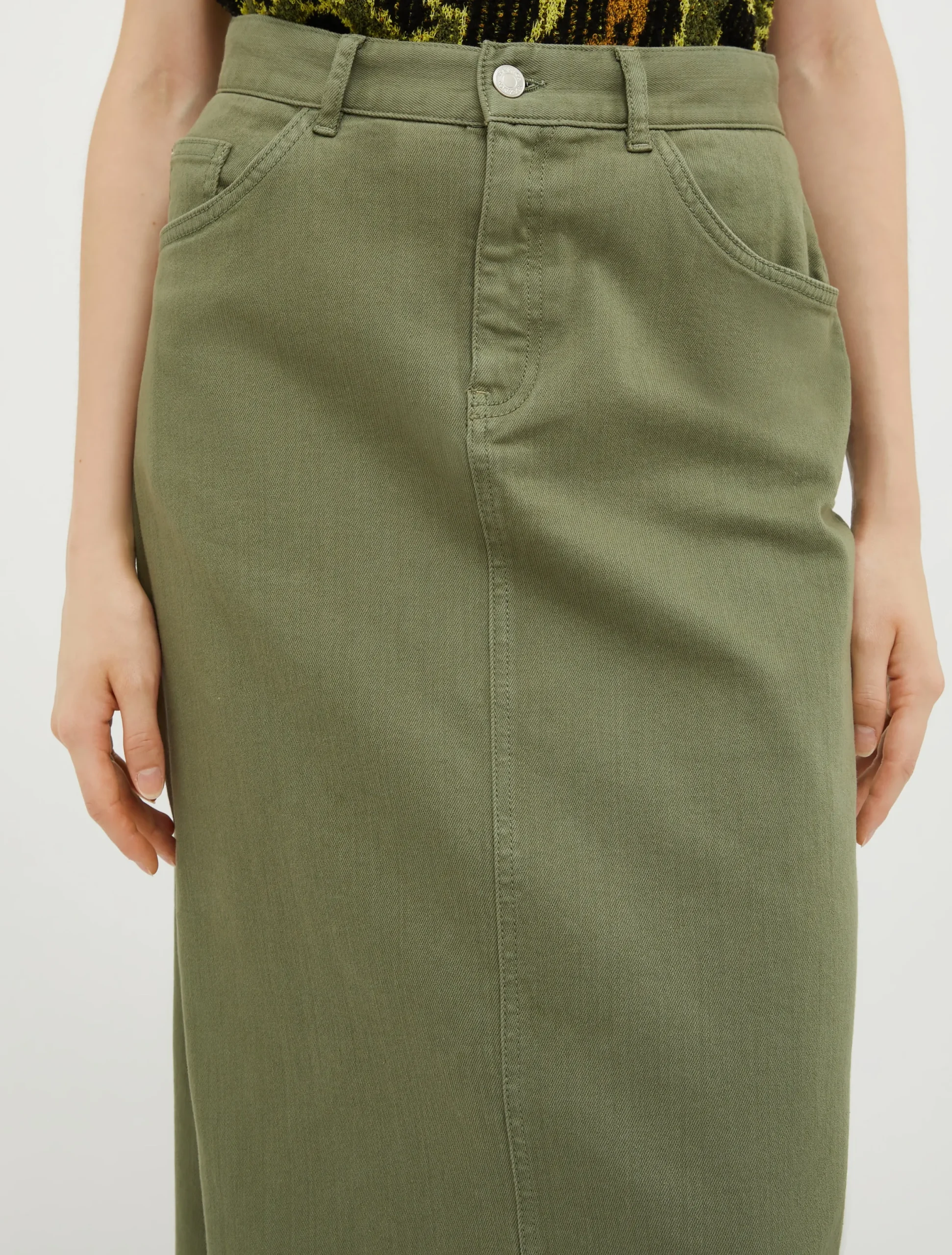 5-pocket drill column skirt