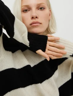 Pure wool jumper with maxi stripes