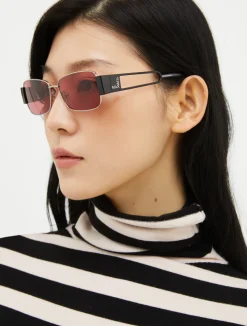 Rectangular metal glasses