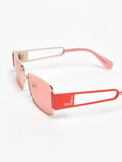 Rectangular metal glasses