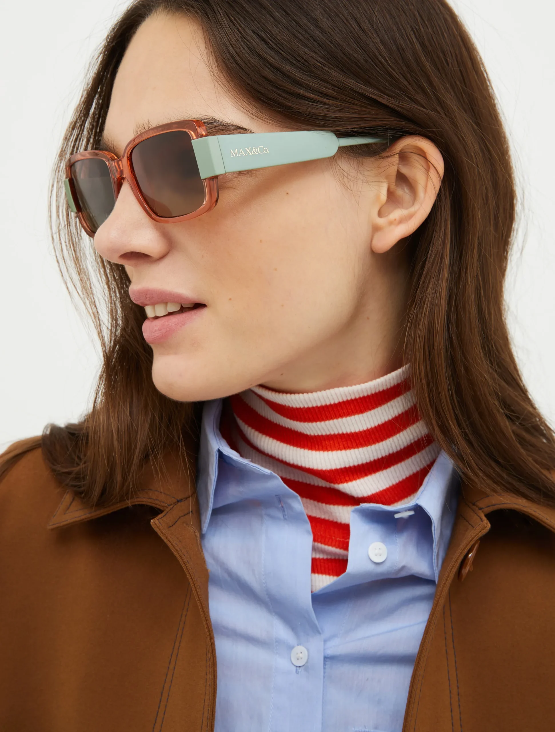 Rectangular two-toned glasses
