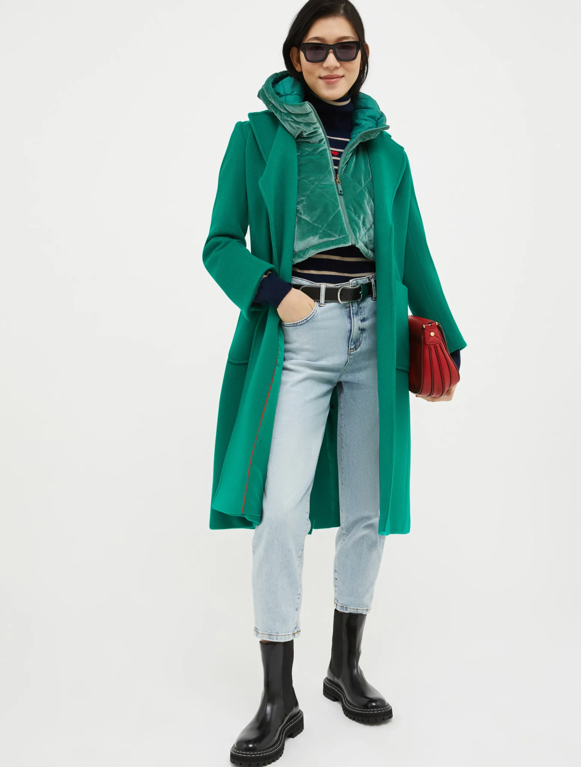 Reversible hooded collar