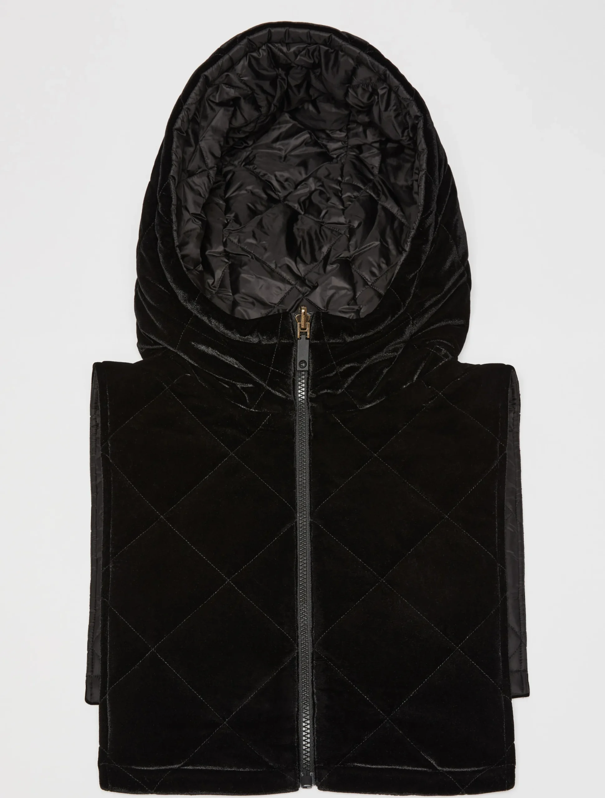 Reversible hooded collar