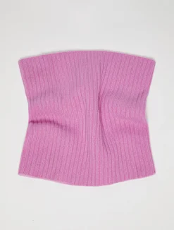 Ribbed cashmere neck warmer