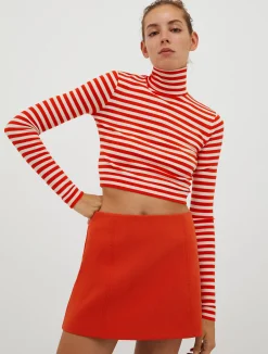 Ribbed cropped T-shirt