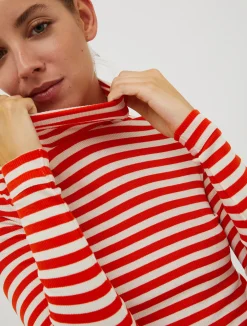 Ribbed cropped T-shirt