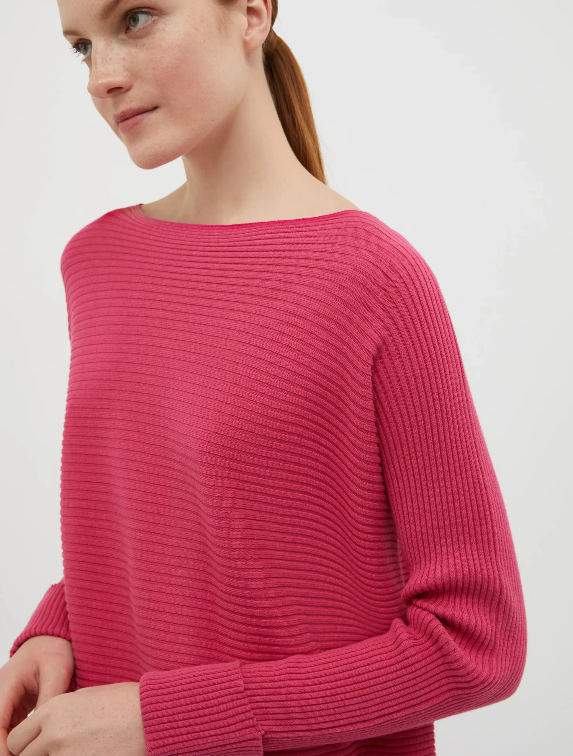 Ribbed knitted jumper