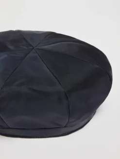 Satin beret