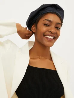 Satin beret