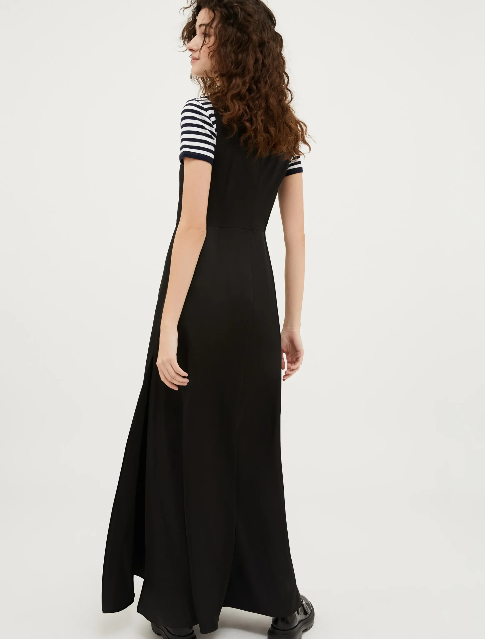 Sleeveless satin maxi dress