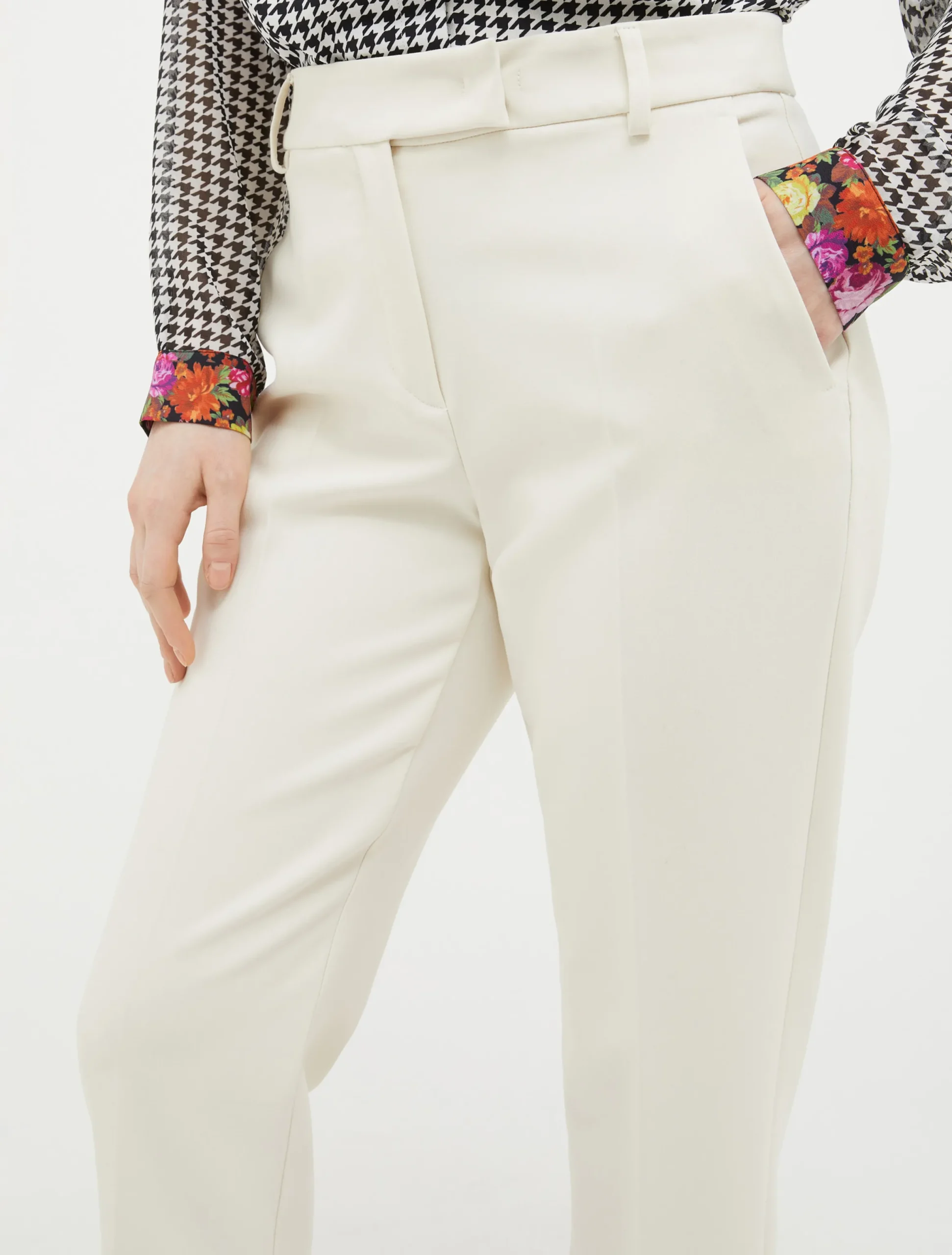 Slim-fit tapered trousers