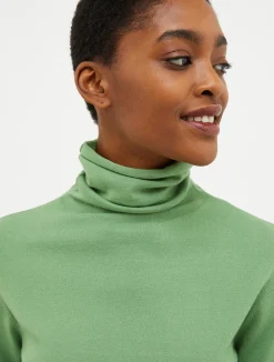 Stretchy turtleneck top
