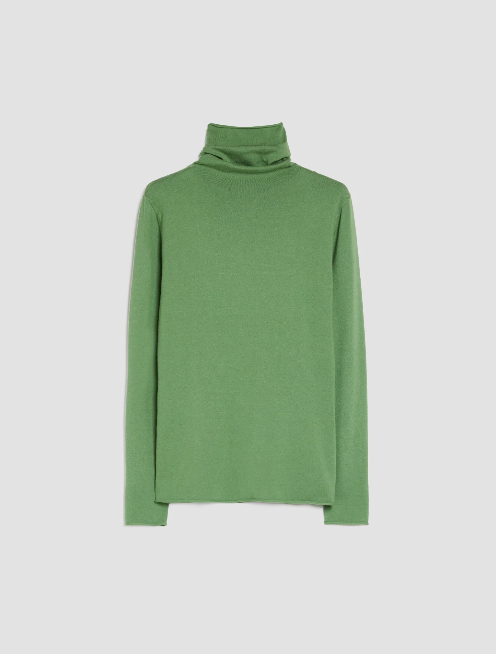 Stretchy turtleneck top