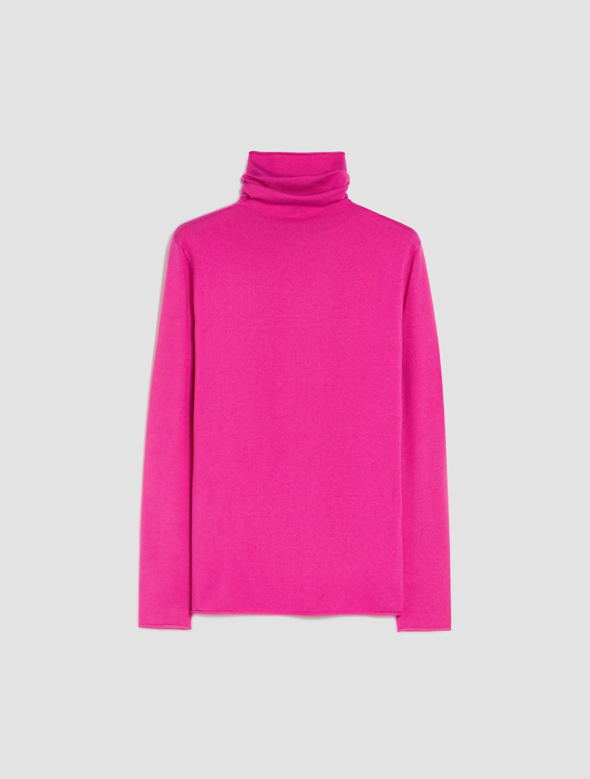 Stretchy turtleneck top