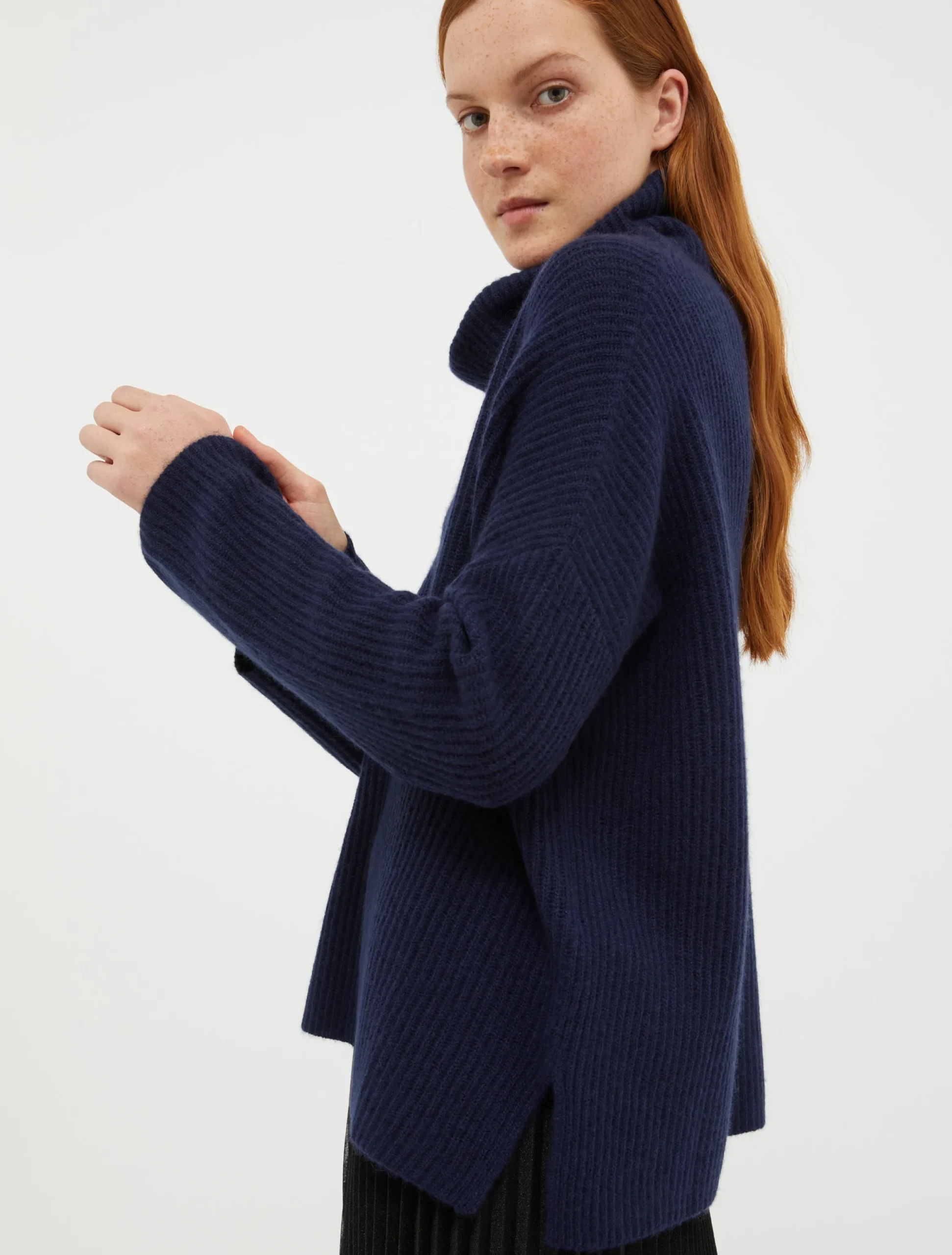 Turtleneck cashmere pullover