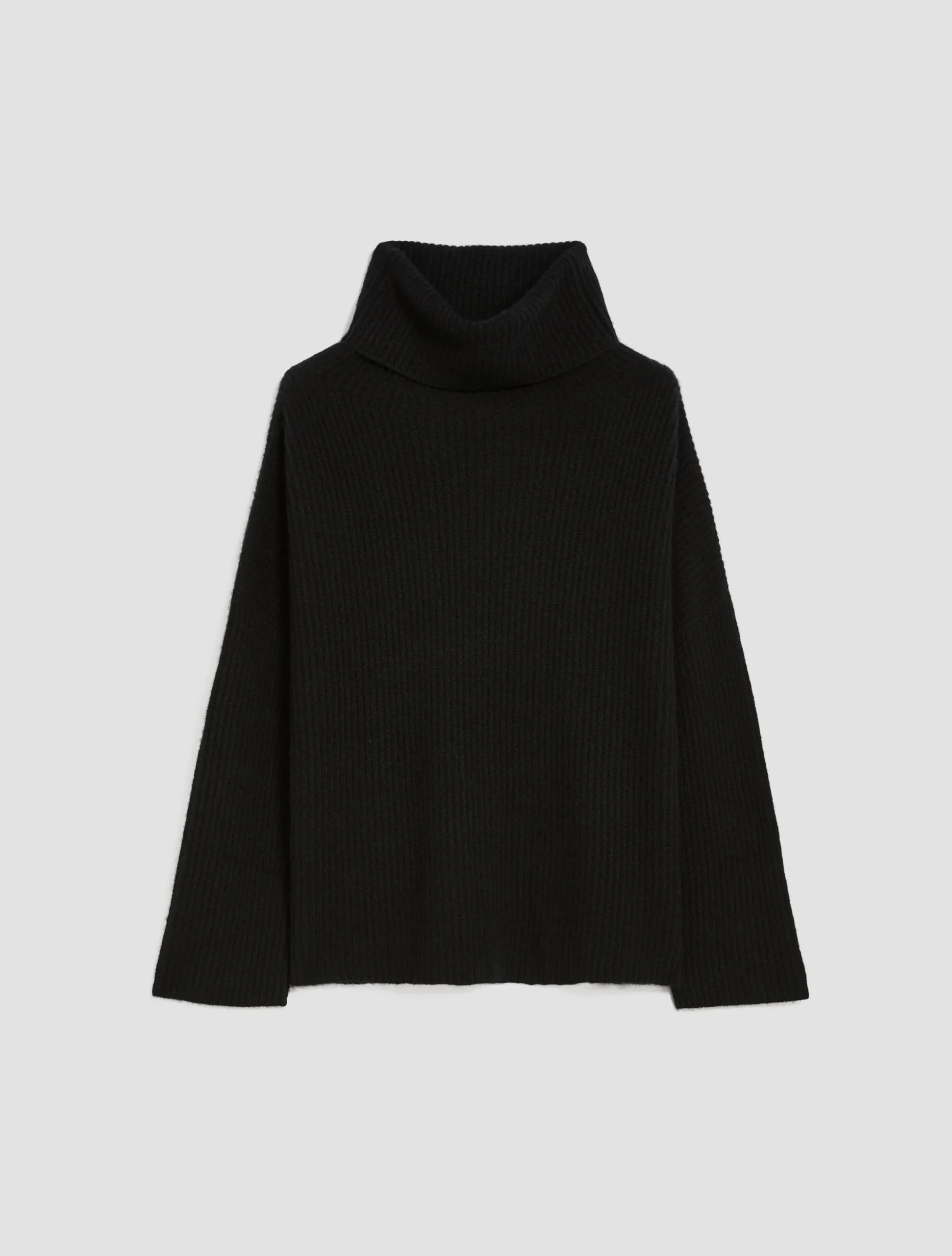 Turtleneck cashmere pullover