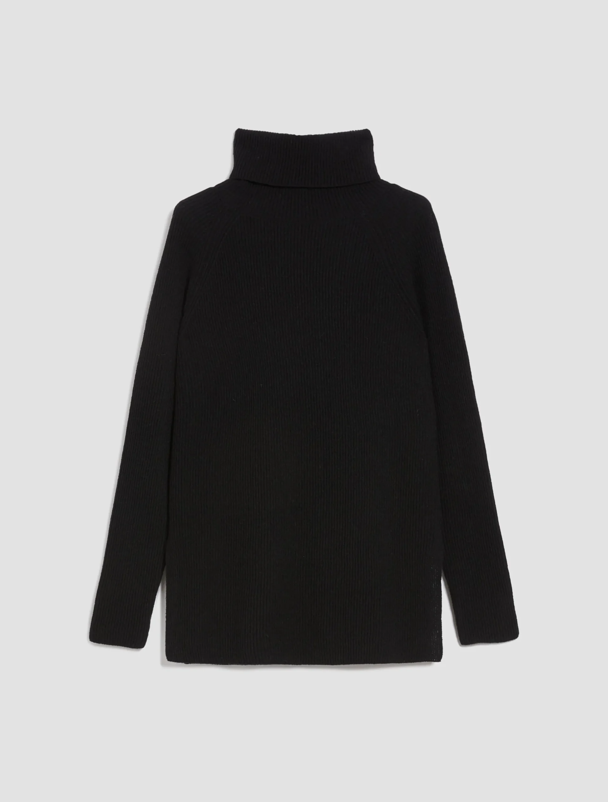 Turtleneck fisherman’s pullover